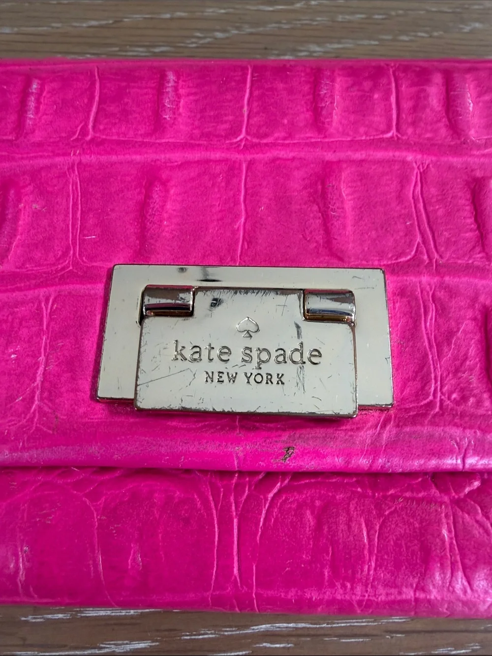 HOT PINK Kate Spade New York Wallet Textured Crocodile Embossed Leather Finish